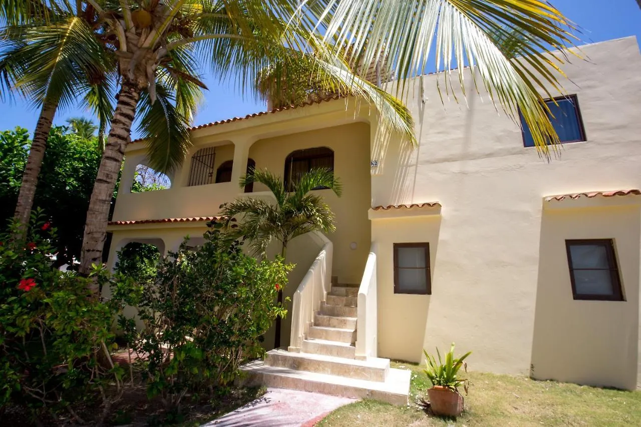 Los Corales Beach Village Punta Cana 4*,