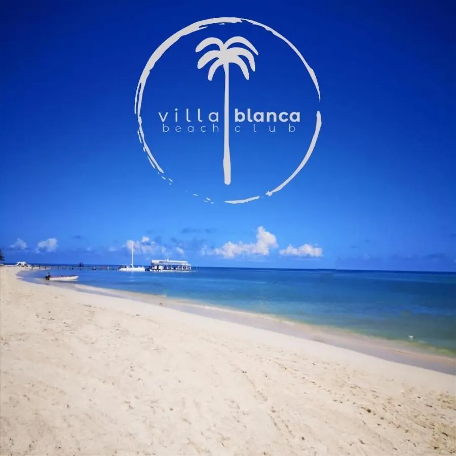 Los Corales Beach Village Punta Cana 4*,